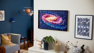 Ruimtefans opgelet. Een van de meest indrukwekkende Lego-sets voor aan je muur is nu voor een leuke prijs te krijgen.