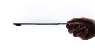 Samsung heeft de Galaxy Z TriFold officieel onthuld. Het is de eerste dubbel vouwbare smartphone die naar het westen komt.