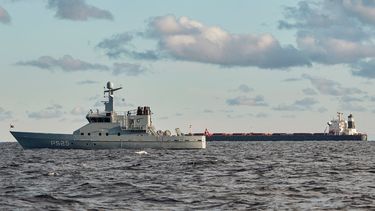 NAVO gaat drones de zee op sturen om internet te beschermen