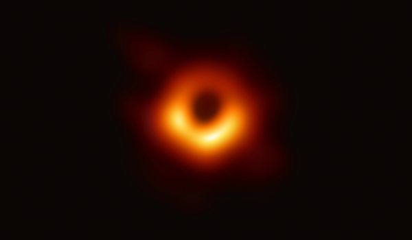 Interstellar is na 10 jaar nog ontzettend accuraat dankzij zijn mooie zwarte gat