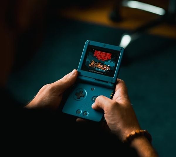 Plug deze gadgets nooit in de USB-poort van je smart-tv