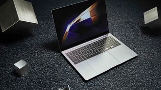 Met de komst van de Apple MacBook Neo is het budgetsegment van de laptopmarkt op zijn kop gegooid. Daarom komt MediaMarkt nu met een aantrekkelijke deal.