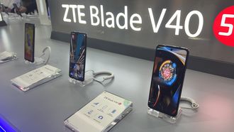 ZTE Blade V40