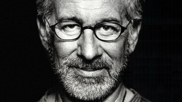 Steven Spielberg 16x9