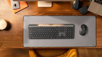 Logitech heeft een nieuw toetsenbord onthuld die in principe nooit leeg gaat. Althans, zolang je niet in een grot woont.