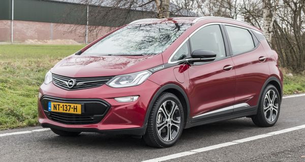 Opel Ampera-e review exterieur