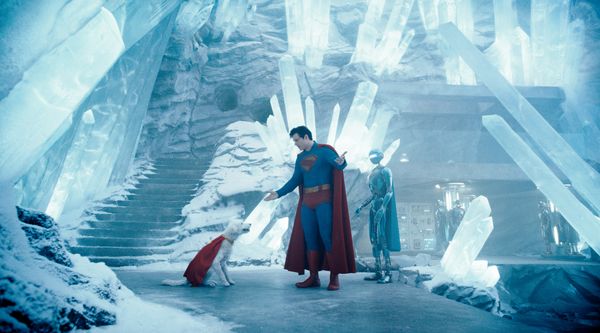 Superman heeft een hoop verwachtingen en beloftes om waar te maken. Kan het succesvol een nieuw filmisch universum opzetten?