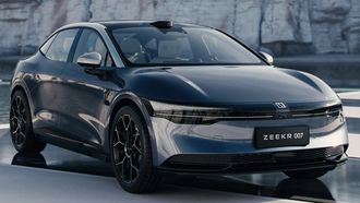 Het Chinese automerk Zeekr claimt de snelste batterij voor een elektrische auto te hebben, maar hoe steekt de accu af tegenover concurrent Tesla?