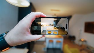 Zo maak je een beveiligingscamera van je oude smartphone