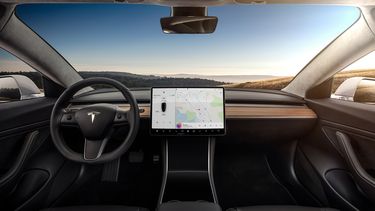 Tesla Smart Summon