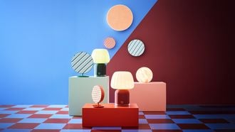 IKEA heeft een zestal nieuwe producten uit de doeken gedaan. Het betreffen drie lampen en drie speakers, waarvan twee lampen ook speakers hebben.