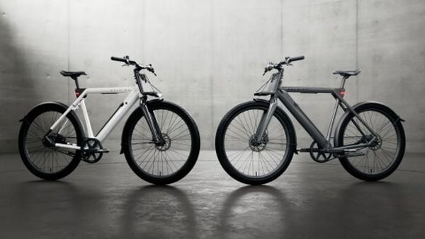 Het Britse Raileigh heeft een nieuwe elektrische fiets onthuld. Naast een VanMoof-DNA komt er ook een optioneel abonnement bij kijken.
