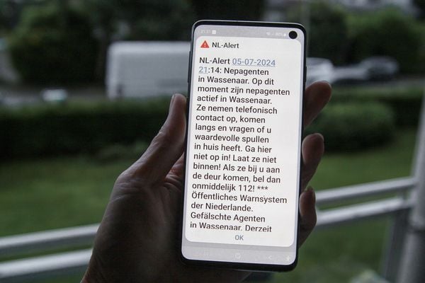 Iedereen in Nederland kreeg om 12.00 uur een NL-Alert-testbericht.