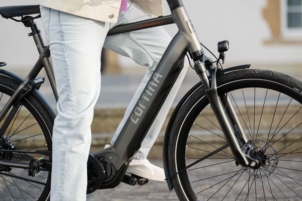Cortina maakt stijlvolle elektrische fiets die subtieler is dan VanMoof