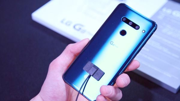LG G8s ThinQ preview design