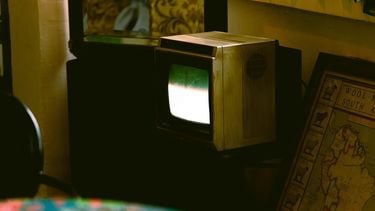 Hoe je oude televisie veel beter wordt door een soundbar