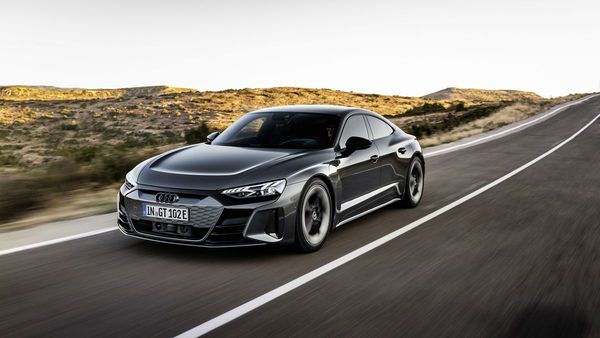Audi E-tron GT Tesla concurent