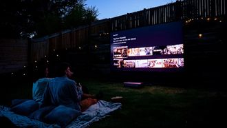 Waarom je voor een projector moet kiezen in plaats van een smart-tv