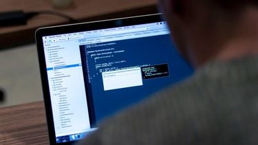 Kan je elektrische auto gehackt worden door hackers?