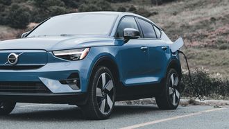 Mensen die een elektrische auto hebben kunnen de komende jaren op wat veranderingen rekenen. Dit verandert er volgend jaar al.