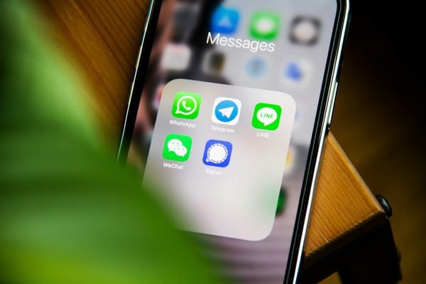 Het lijkt erop dat Signal-gebruikers binnenkort hun account kunnen gebruiken op meerdere Android-apparaten tegelijkertijd.