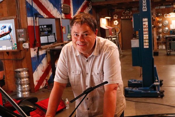Mike Brewer Discovery