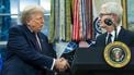 Apple op bezoek bij Donald Trump en belooft 100 miljard dollar
