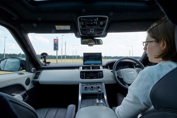 Jaguar Land Rover Autonomous Urban Drive