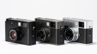 Fujifilm heeft de X half aangekondigd. De camera is piepklein, ontzettend retro, maar stiekem best modern.