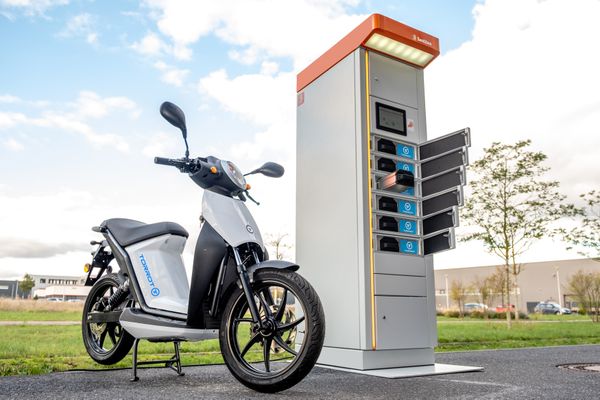 Swobbee lanceert binnenkort in samenwerking met ENYRING een uitbreiding van swapstations voor e-bikes in Berlijn en Amsterdam