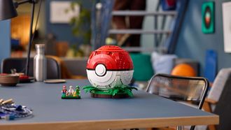 Lego heeft eerder deze week nog een aantal nieuwe LEGO-sets rondom Pokémon aangekondigd, en eentje is nu al met fikse korting vooruit te bestellen.