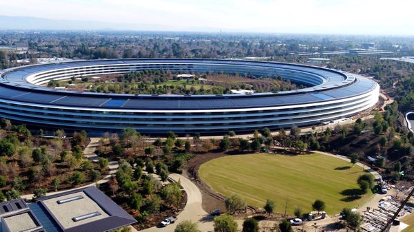 Apple Park Steve Jobs