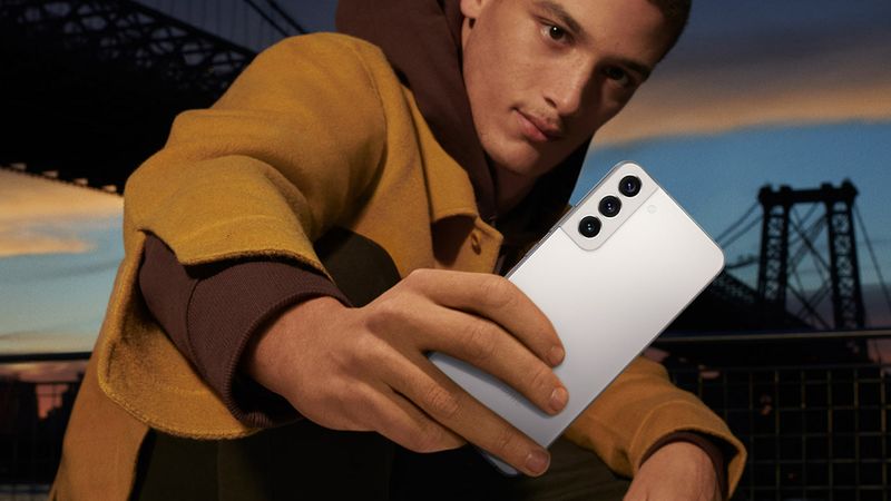 Samsung Galaxy S22 MediaMarkt Xbox MacBook Air