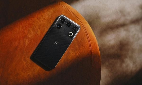 Motorola pakt aardig uit met deze gloednieuwe Signature 27-telefoon