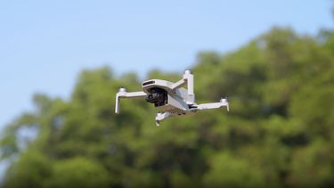 Deze piepkleine drone en DJI-rivaal is ideaal voor beginners