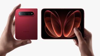 Na Samsung en Huawei komt nu ook Xiaomi met een vouwbare telefoon die qua formaat en verhoudingen doet denken aan een paspoort. Het toestel komt volgende week uit.