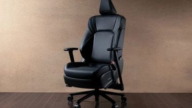 De wonderen zijn de wereld nog niet uit, want automerk Toyota vind het een goed idee om een bureaustoel te verkopen voor 3.000 euro.