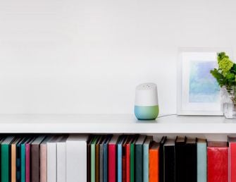 Google Home Siri speaker Apple