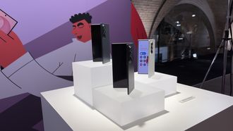 Samsung onthult nieuw Galaxy Z 8-lijn met opvallend nieuw exemplaar