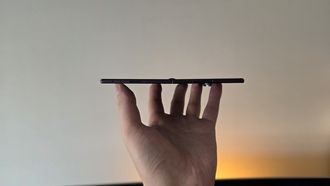 Met het nieuwe paspoortformaat van de Samsung Galaxy Z Fold8, is het heet geworden onder de voeten van zijn grotere broer. Is de Galaxy Z Fold8 Ultra nog wel de prijs waard?