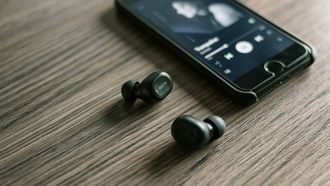 Deezer is met de introductie van een nieuwe AI-scanner opeens de gevaarlijkste concurrent van Spotify geworden.