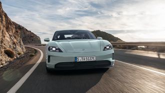 Porsche Taycan is nog snellere elektrische auto, maar hoe zit het met de actieradius?