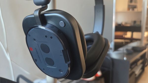 De Nothing Headphones (1) is de eerste koptelefoon van het relatief nieuwe merk met een bijzonder ontwerp en ontzettend goed geluid