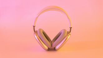 Apple lijkt te werken aan een nieuwe koptelefoon. Of het gaat om een nieuwe versie van de AirPods of om een headset van Beats, is nog onduidelijk.