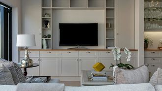 Waarom je toch niet voor die goedkope smart-tv moet gaan