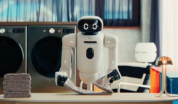 LG robot rekent af met irritant huishoudklusjes en maakt je ontbijt