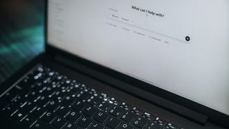 AI-chatbots als ChatGPT en Claude zijn levensgevaarlijk (en dit is waarom)