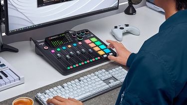 RodeCaster Pro II podcast stream