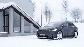 Chinese elektrische auto waar je nog nooit van hoorde wint ijzige strijd met Tesla