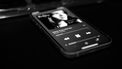 Wie zonder te betalen muziek wil luisteren is daarvoor nu aangewezen op gratis functies van bijvoorbeeld Spotify. Via Apple Music kan dat niet, maar dat verandert mogelijk binnenkort.
